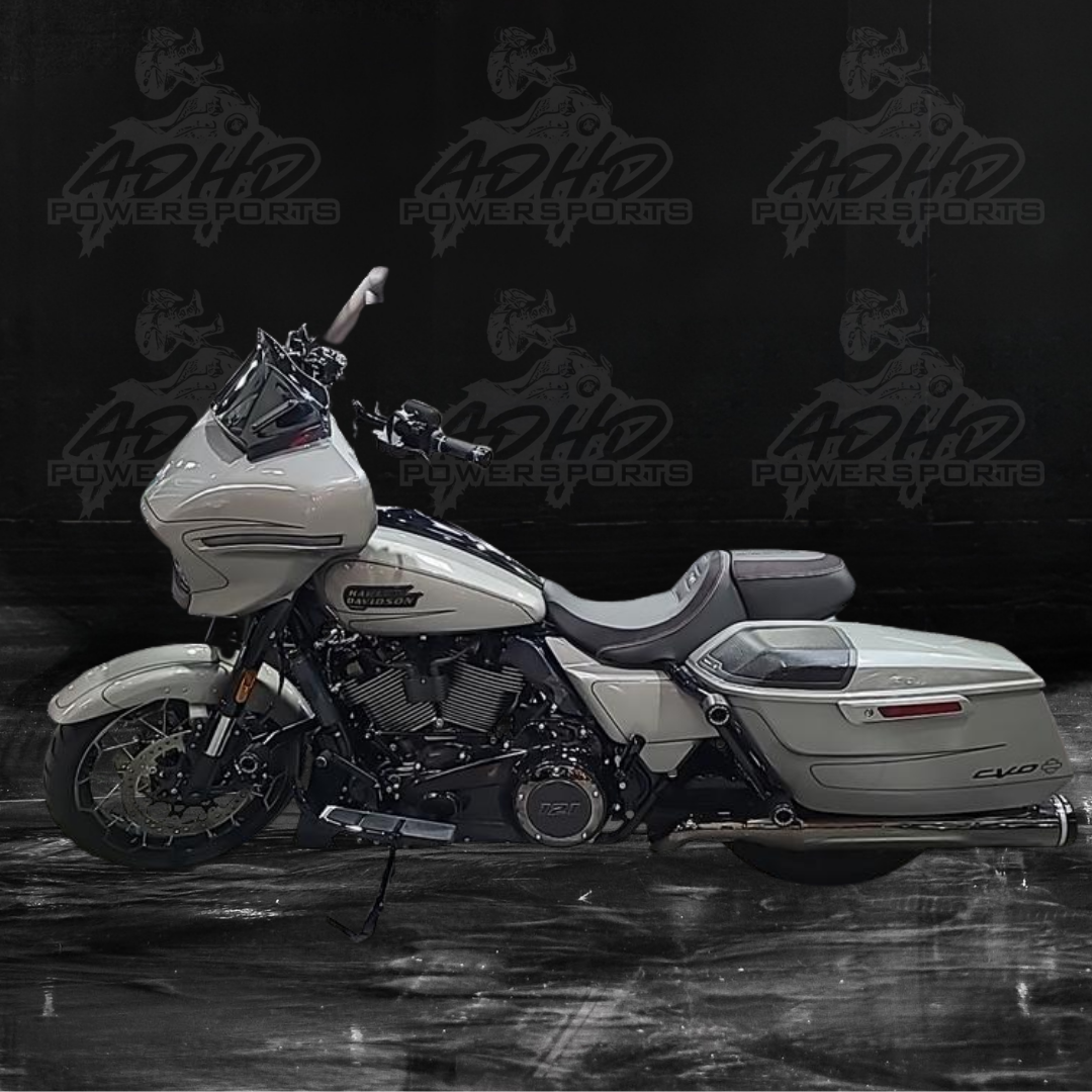 2023 Harley-Davidson FLHXSE CVO Street Glide